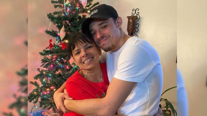 an image of Anthony Ramos with his mother